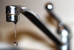 493ss_Thinkstock_rf_dripping_faucet